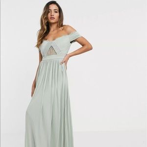 BRAND NEW ASOS LACE AND PLEAT DRESS IN SAGE
